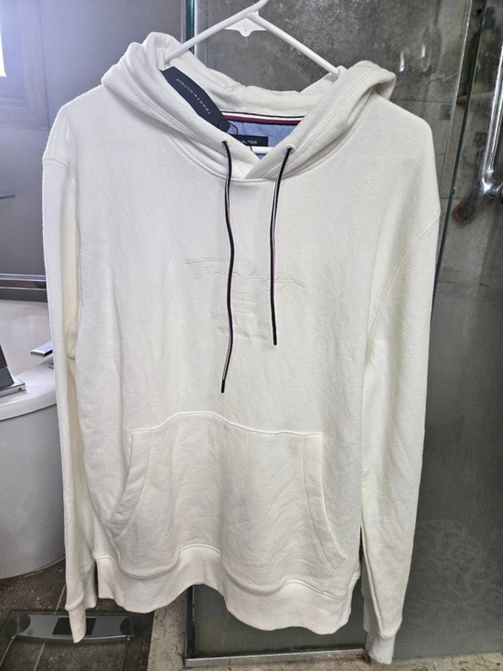 NWT Tommy Hilfiger Men's L White Lightweight Embroidered Pullover Hoodie
